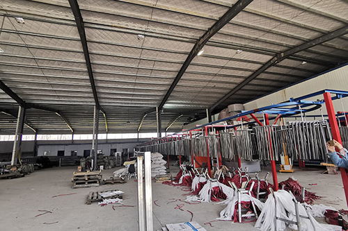 晾衣架管廠聯系方式 豪鑫億金屬制品廠家 界首晾衣架管